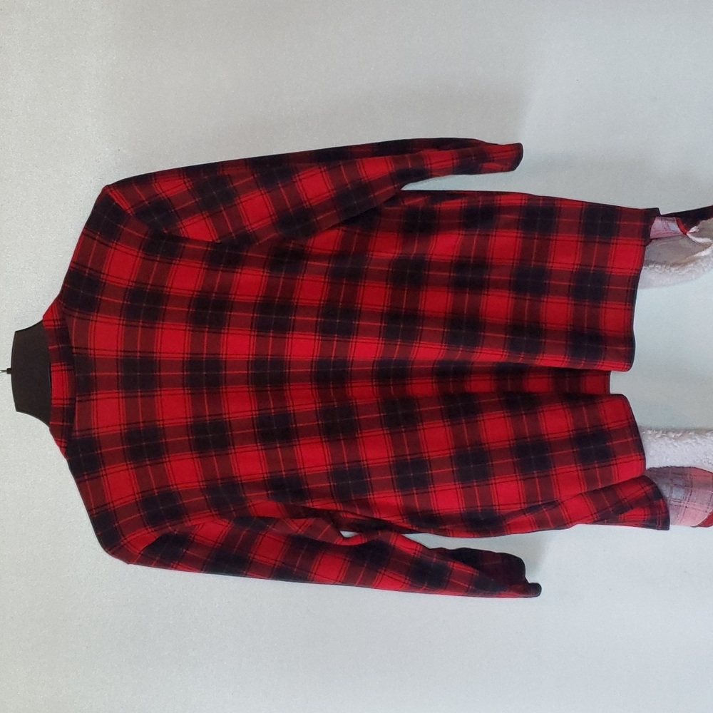 No Boundaries Red and Black Plaid Sherpa-Lined Open Cardigan - Picture 2 of 3